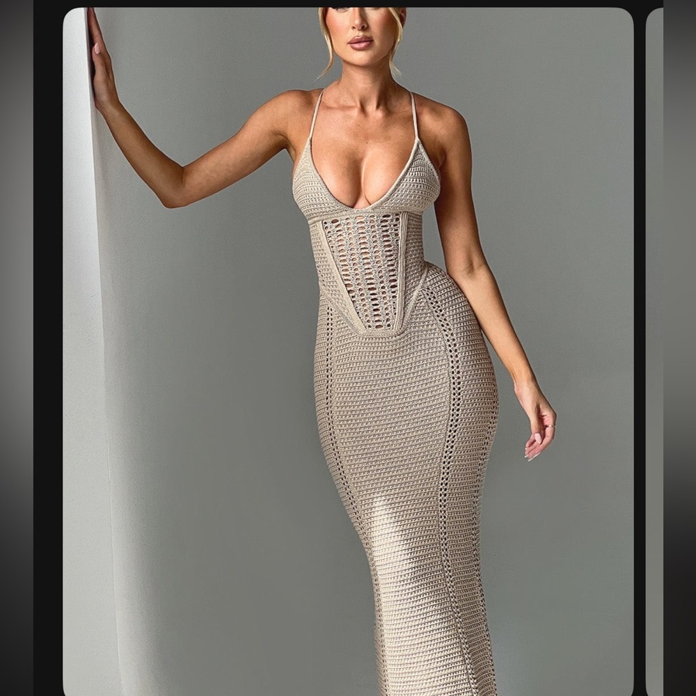 Xanthe Maxi Dress - Beige
